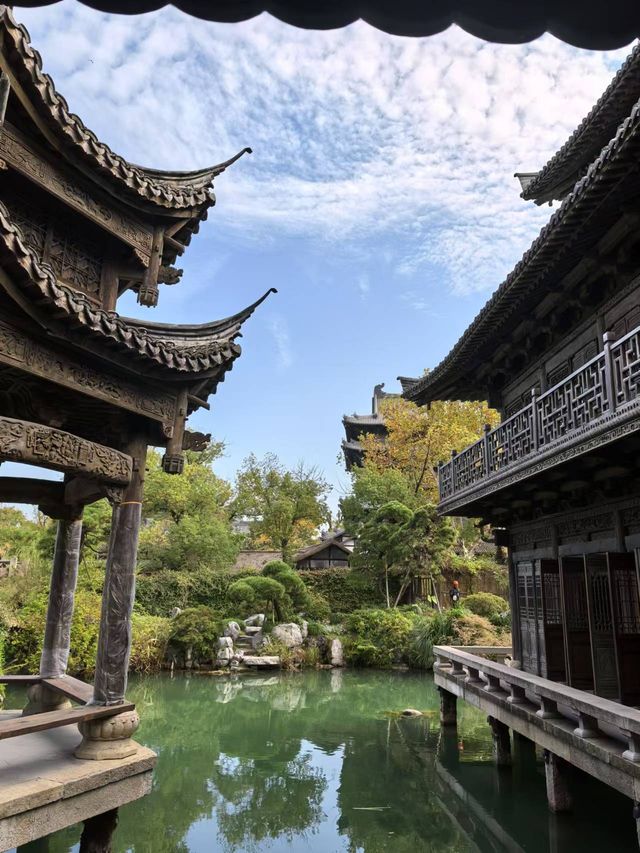 漱芳禪園禪意濃。