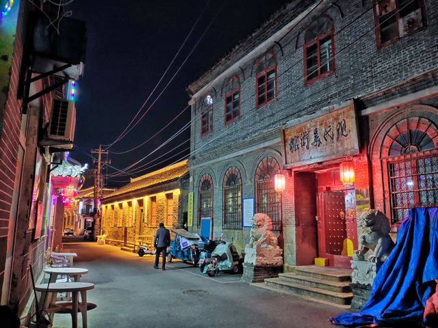 日落後，漫步朝陽街