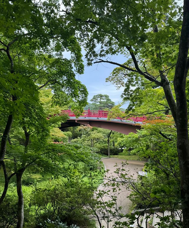 漫步新潟彌彦神社｜邂逅清新雅致的東瀛風情