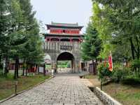 威虎山城景區