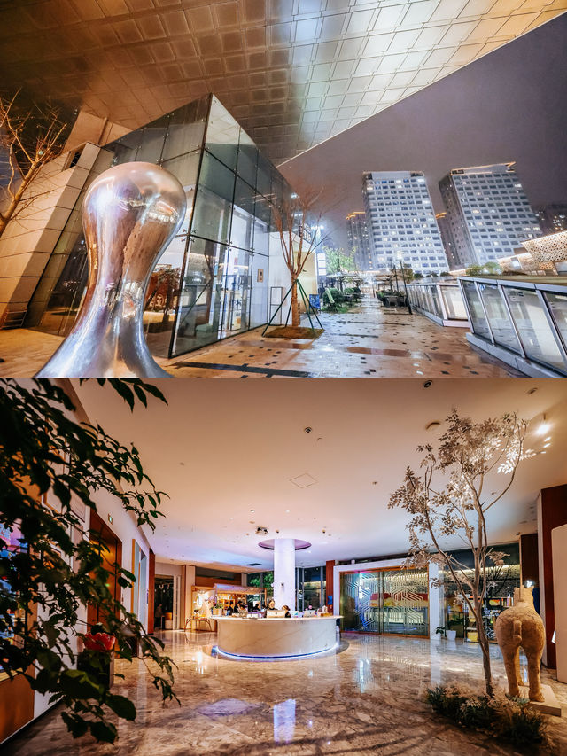 杭州濱江寶龍藝珺酒店，住進雲端的藝術館！
