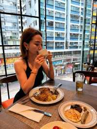 香港呢間酒店性價比絕咗！樓下就係叮叮車