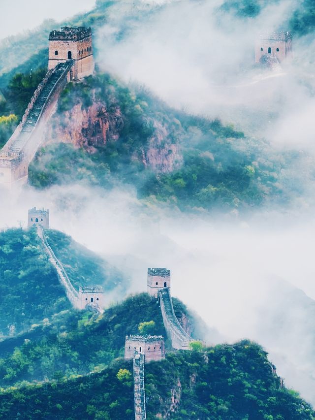 《磚石上的史詩：我在金山嶺對話明朝》