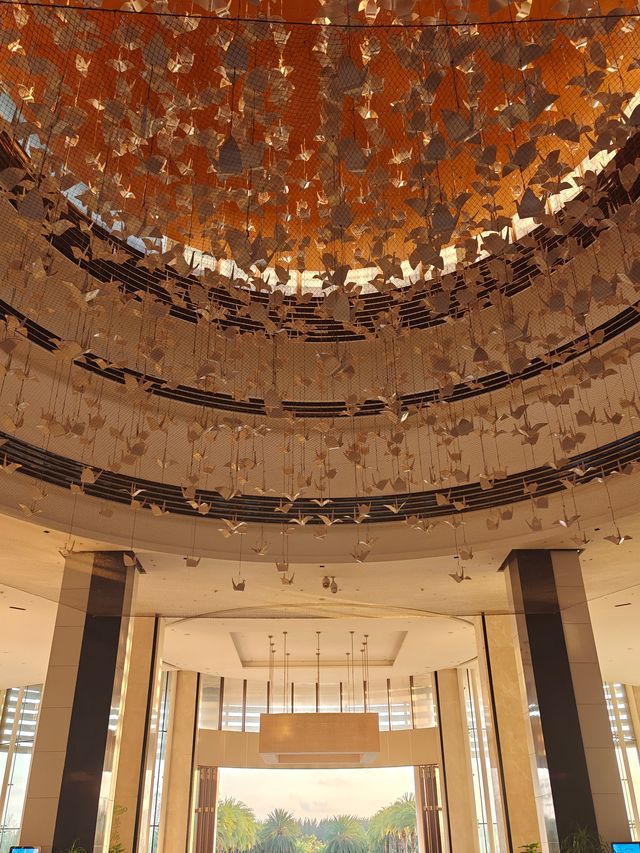 岩洞泳池景觀，三亞崖州灣千鶴希爾頓格芮酒店