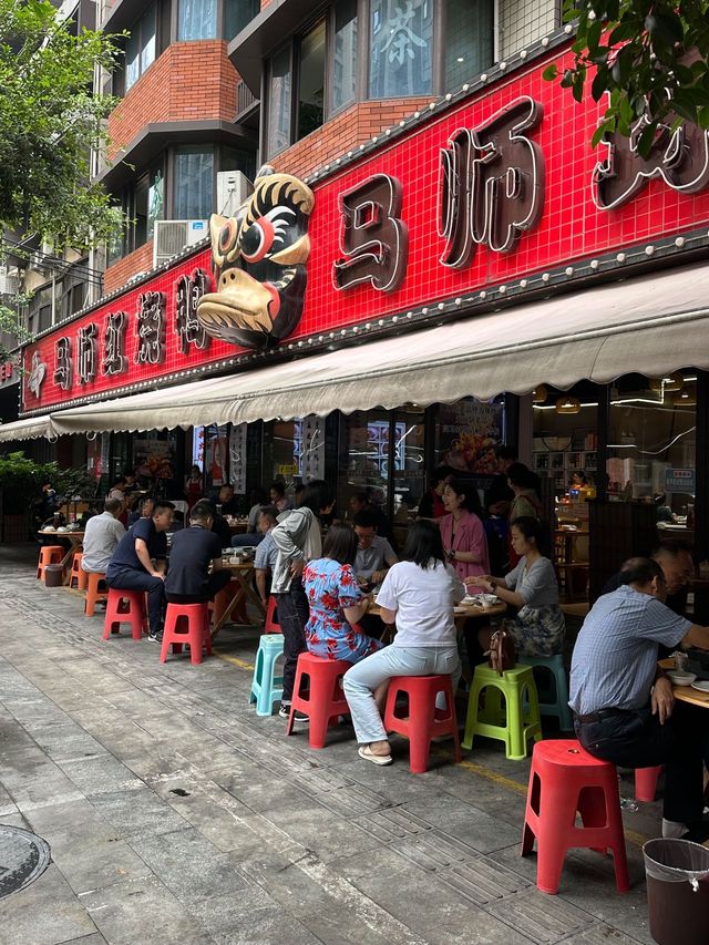食咗一碟！終於明白點解佢哋日日都排長龍