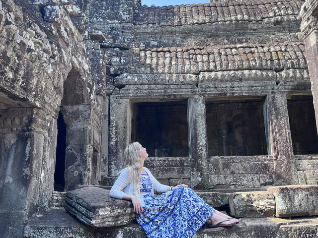 Angkor Wat Sunrise (short circuit tour)