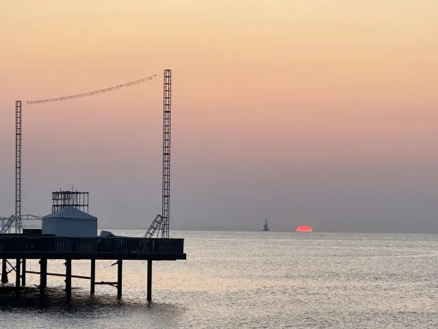 Beidaihe Biluo Tower Sea Sunrise Travel Guide