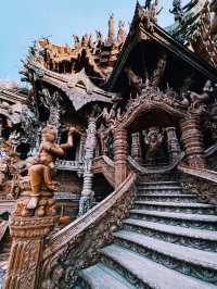 *タイトル：タイ・パタヤの神秘に触れる 真理寺の旅**    