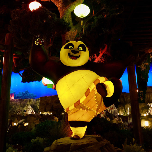 Magic awaits at Universal Studios Beijing Resort! ✨🚀