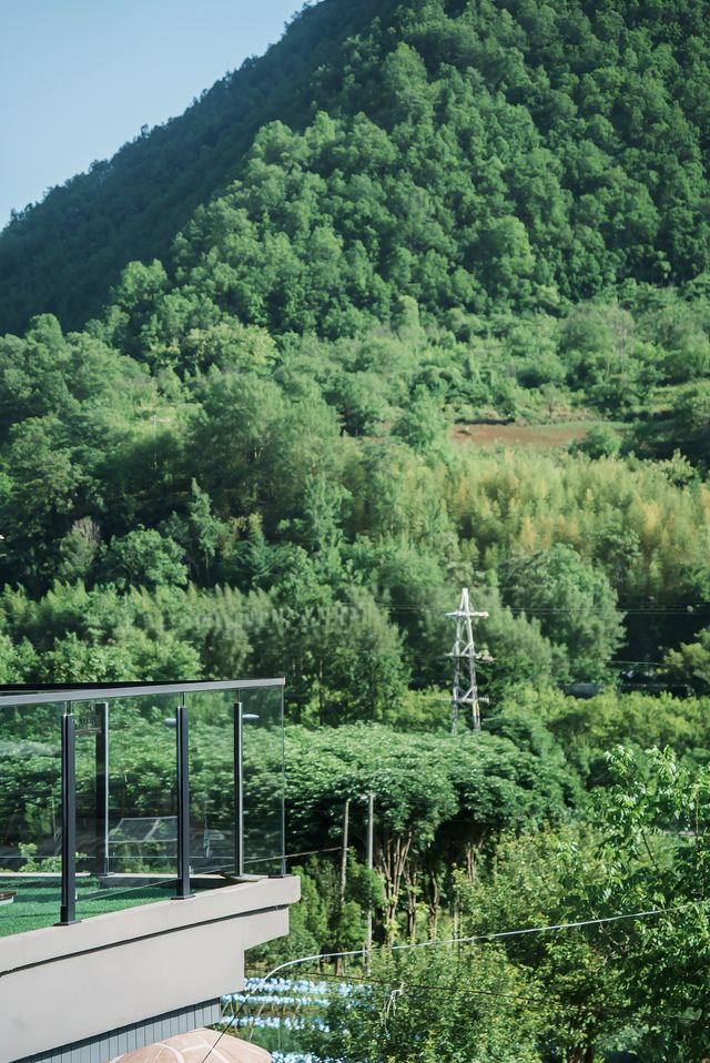 唔捨得公開22℃嘅秦嶺秘境「阿勒泰」