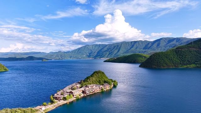 瀘沽湖2日1夜保姆級攻略｜邂逅夢幻「藍眼淚」，沉醉仙境之旅