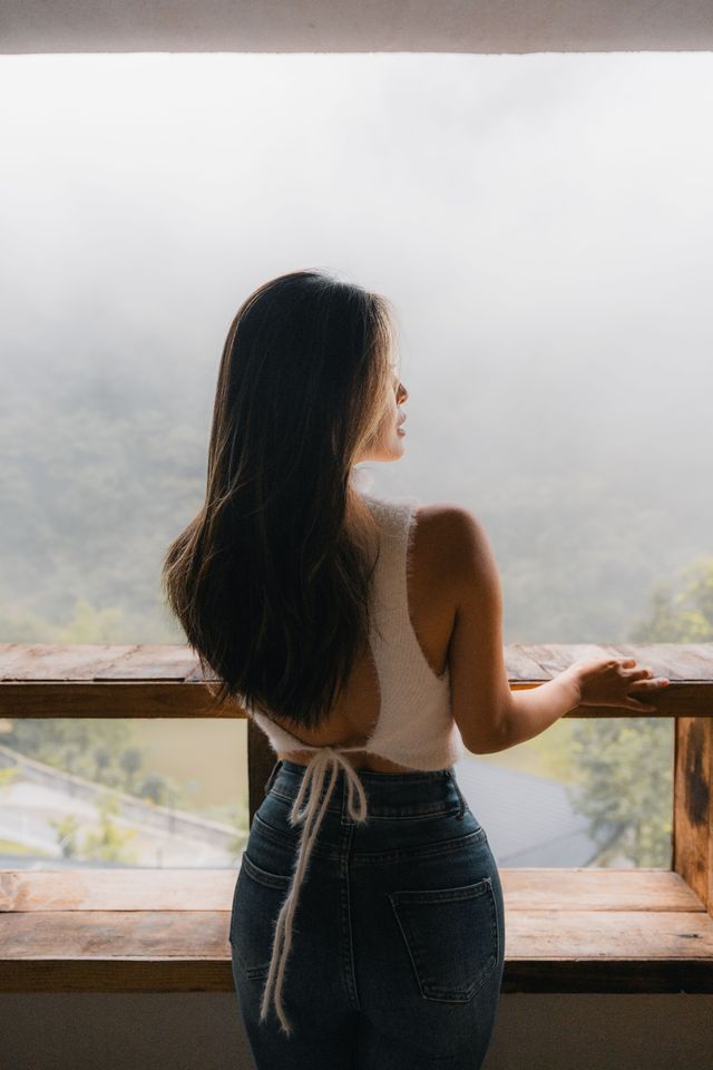 秋日 雨天 山林 私湯