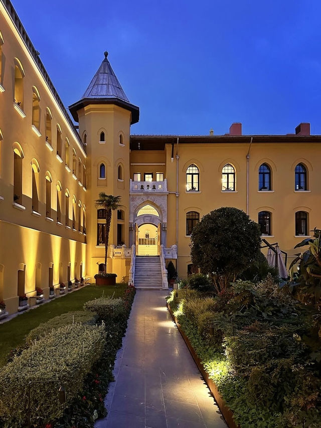 住進奧斯曼帝國的監獄?伊斯坦堡老城四季酒店大揭秘! 住進奧斯曼帝國的監獄?伊斯坦堡老城四季酒店大揭秘!