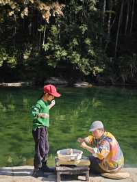 婺源3天2晚親子遊｜縣城核心民宿+河邊陶藝研學+古村探秘