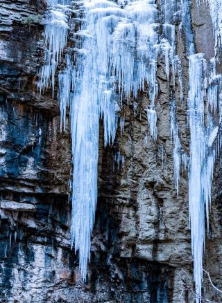 Yunqiu Mountain Does Not "Close" in Winter, Enjoy Both Skiing and Snow Viewing