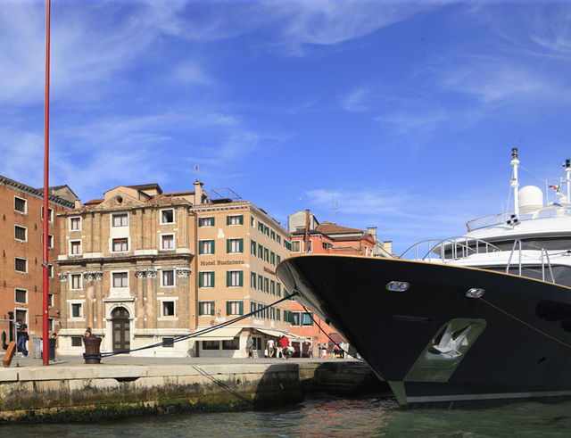 **威尼斯|布奇托羅酒店,美景與浪漫的完美結合** 酒店:布奇托羅酒店 地址:Caste **威尼斯|布奇托羅酒店,美景與浪漫的完美結合** 酒店:布奇托羅酒店 地址:Caste