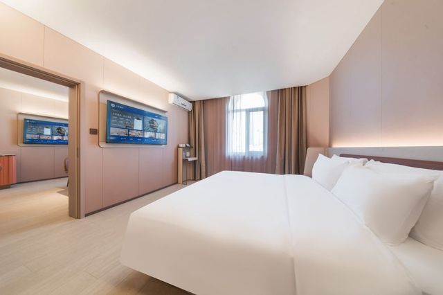 油城有油更有遊