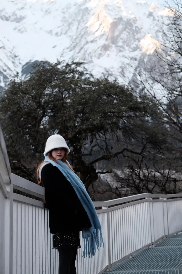 11月底，週末去海螺溝泡個溫泉