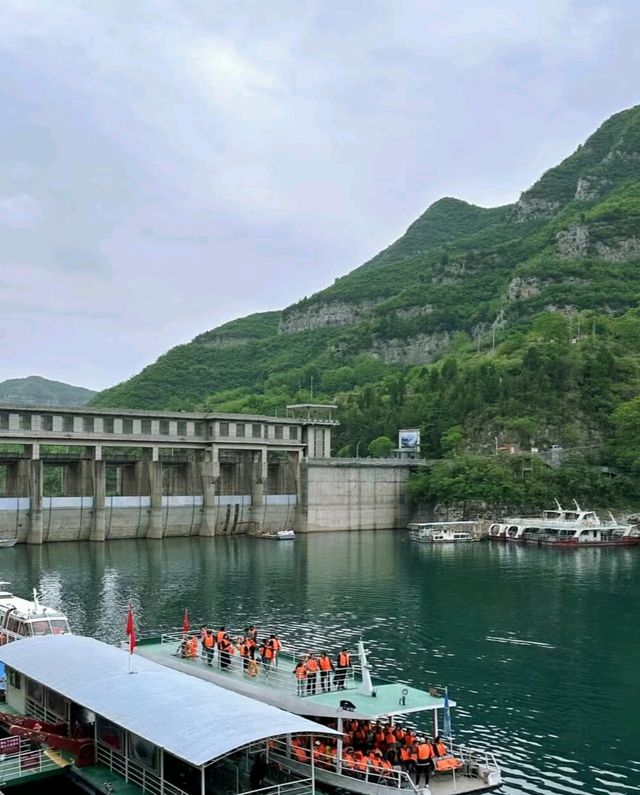 青天河風景區帶你「漂流」解暑,享受大自然的洗禮 青天河風景區帶你「漂流」解暑,享受大自然的洗禮