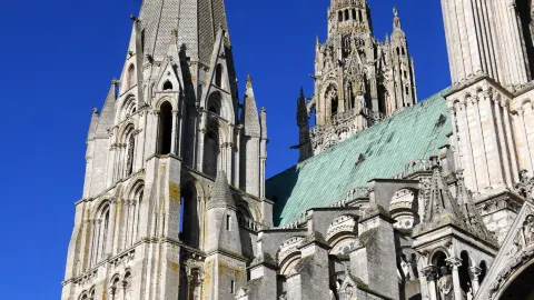 Paris Surroundings｜Legendary Gothic Cathedral! Super Detailed Guide to Chartres Cathedral — traveler post in Chartres