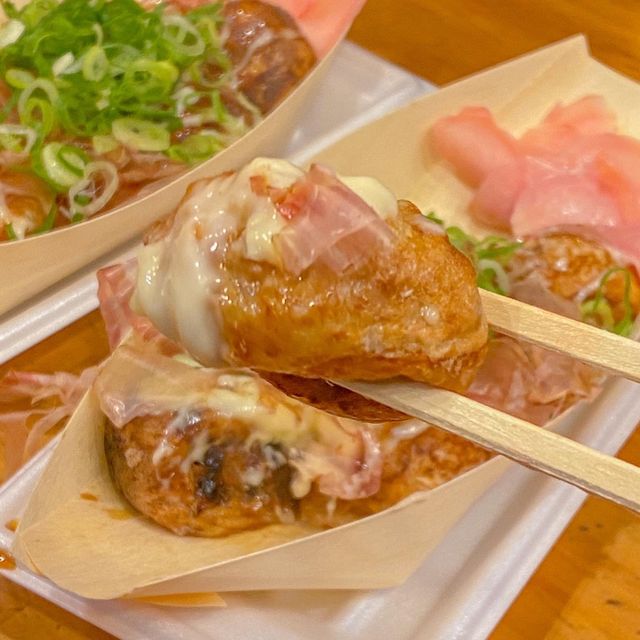 오사카 가면 꼭 먹어야하는 타코야끼 맛집 📍앗치치혼포