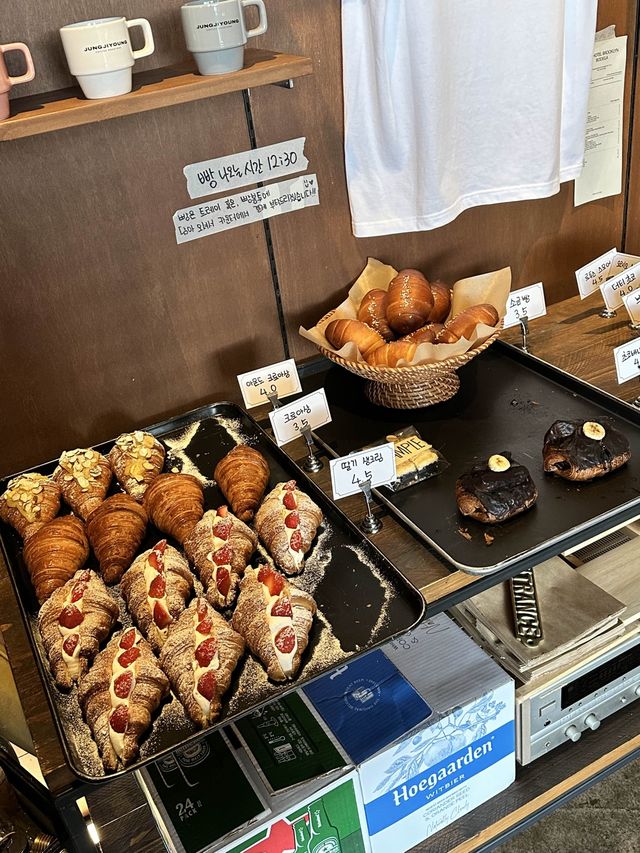 장안문 뷰 커피 맛집, 정지영 커피 로스터즈 장안문점☕️