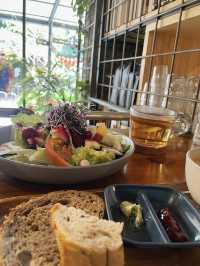 Schumann's Bistro No. 6 舒曼六號餐館
