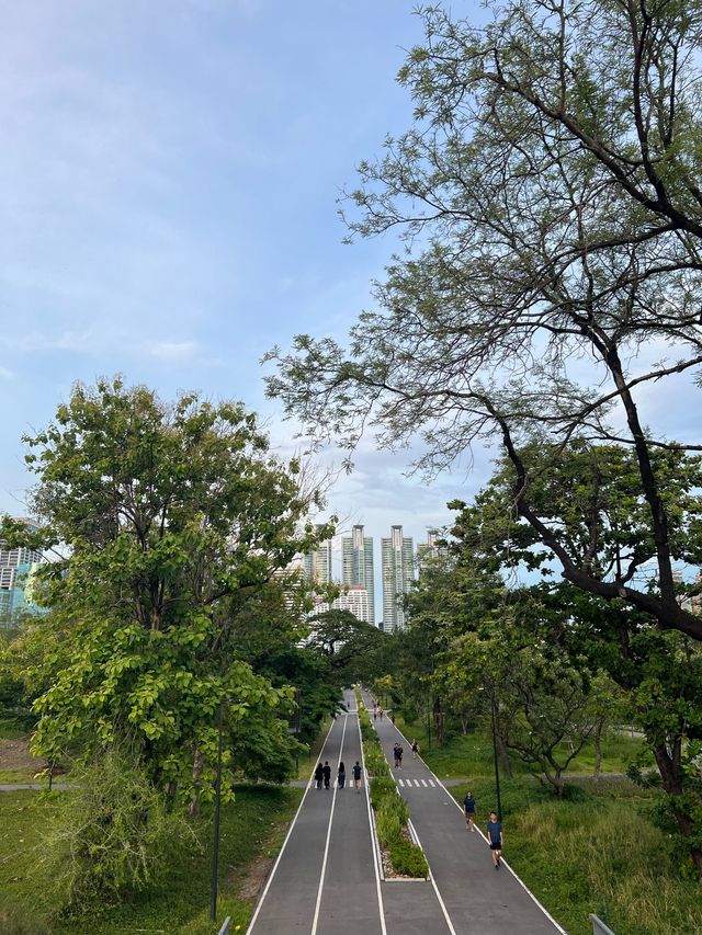 เบญจกิตติ สวนสาธารณะใหญ่ใจกลางกรุง