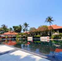 Live & Sleep the French way on Sentosa
