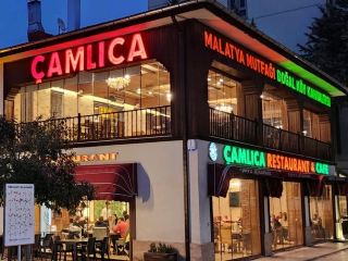 If you want to eat authentic Turkish food in Malatya, go to "CAMLICA"