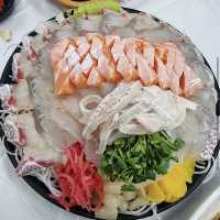 Awesome seafood market