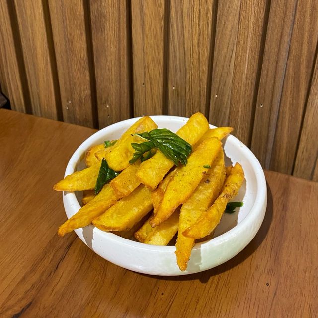 Pet-  Friendly  台灣料理店