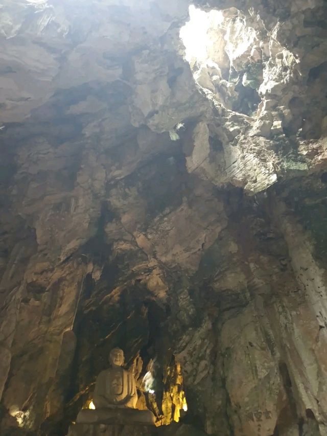 Wonder Caves of Danang