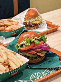 N+ Burger｜全港首間自設牧場Burger店🍔配搭自家製醬汁及Sourdough