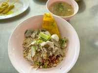 ร้านก๋วยเตี๋ยวเจ้าดัง จ. ภูเก็ต 