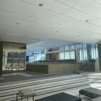 佔地兩萬平方呎的 CLUB APUS ! 下午簡餐 ！ 真嘆 !