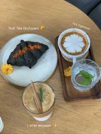 Home Cafe 🏠🌿 | คาเฟ่ลับอถวศรีราชา ชลบุรี