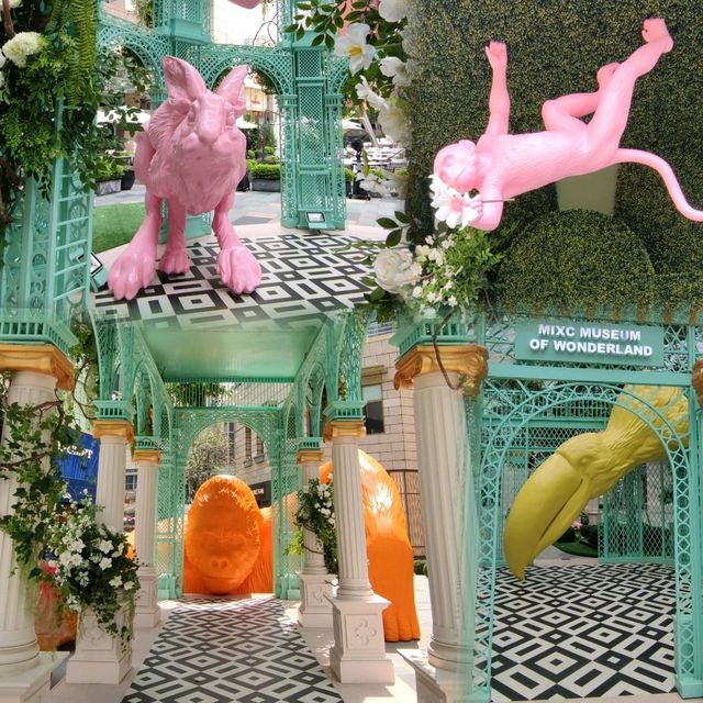 ✨深圳羅湖萬象城多巴胺色彩奇妙動物館✨