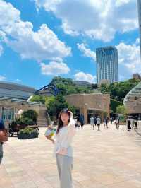오사카 난바의 트랜디한 복합 쇼핑몰🛍️