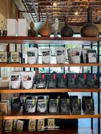 🍹🌿 YAYO coffee & bed ร้านกาแฟมู้ดดี้ที่เชียงราย