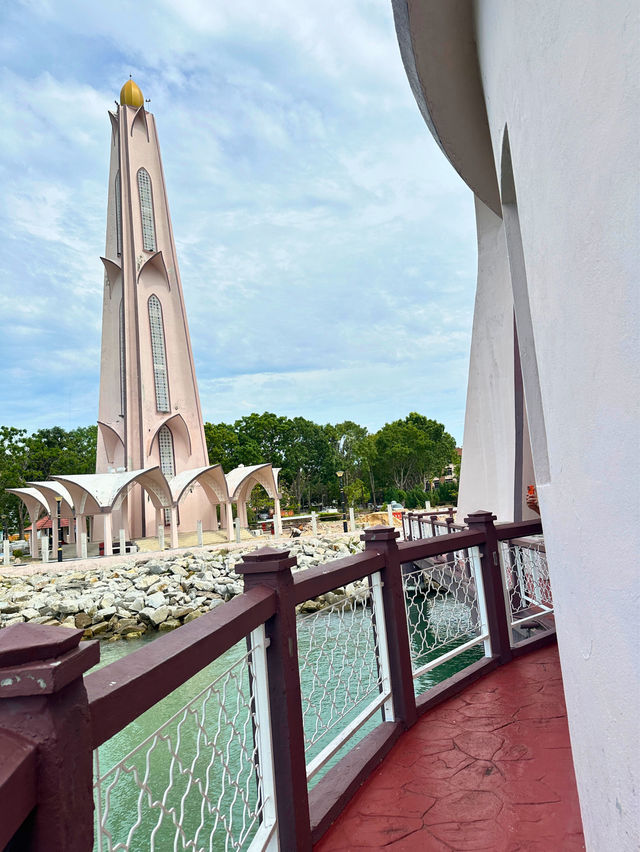 Masjid Selat Melaka  ช่องแคบมะละกา