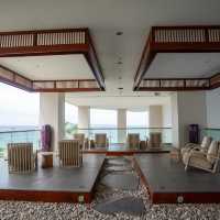 ที่พักติดชายหาดพัทยา Holiday Inn Pattaya