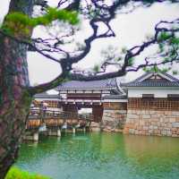 🏰 Exploring Hiroshima Castle 🌸