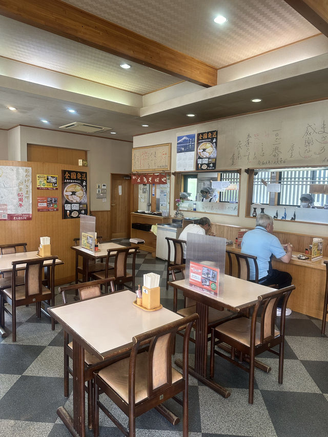 【横手】三角ラーメンの店