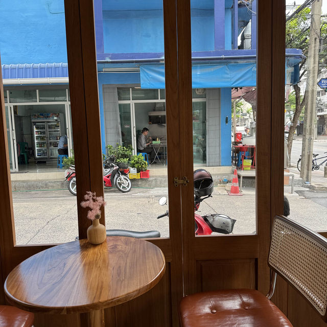 ร้านกาแฟ Sadhu10 ☕️