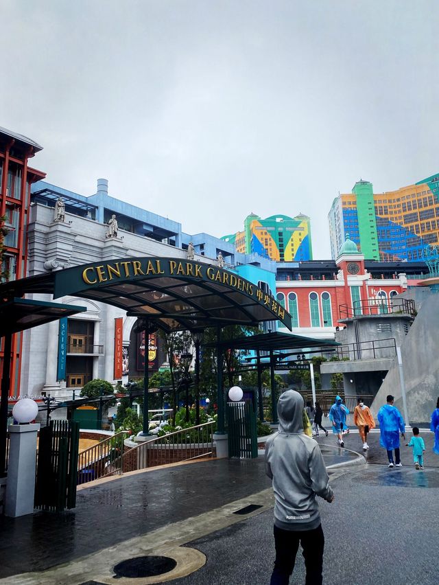 🇲🇾 || Southeast Asia’s most anticipated theme park🎢 🌧️