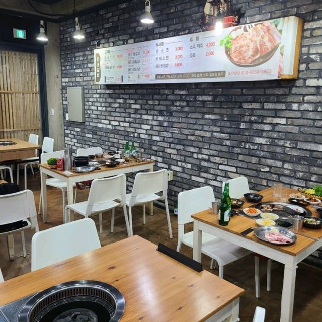 서귀포 중문 맛집)동네갈비 - 중문관광단지 제주도민 돼지생갈비, 돼지양념갈비 맛집