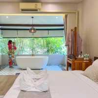 ร้านอาหารเขาพับผ้า
