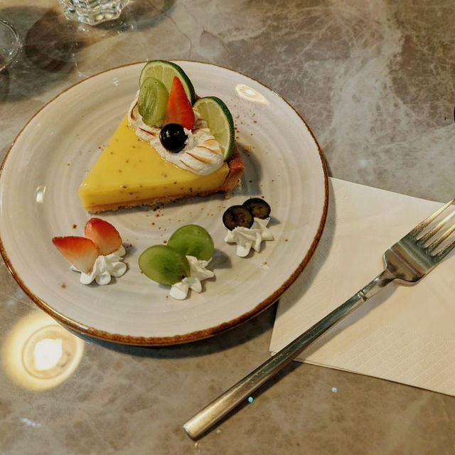 CAFE KREAMS