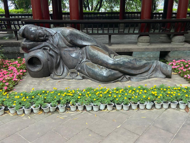 探索參觀茅台鎮：深度探訪中國美酒之鄉，感受茅台酒的獨特魅力
